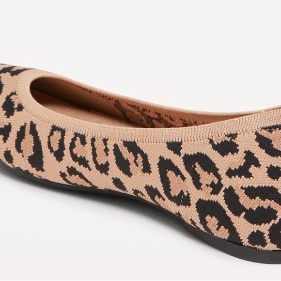 Soft Knit Pointed-Toe Ballet Flats Size 6.5 - Picture 3 of 7